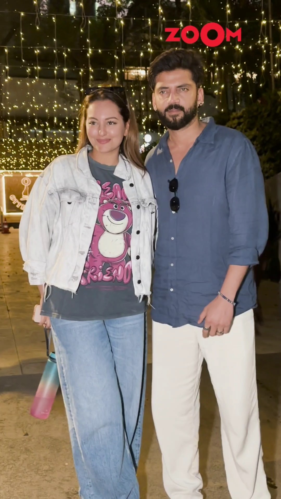 Sonakshi Sinha-Zaheer Iqbal ADORABLY pose together for the paps as spotted in the city ? #shorts