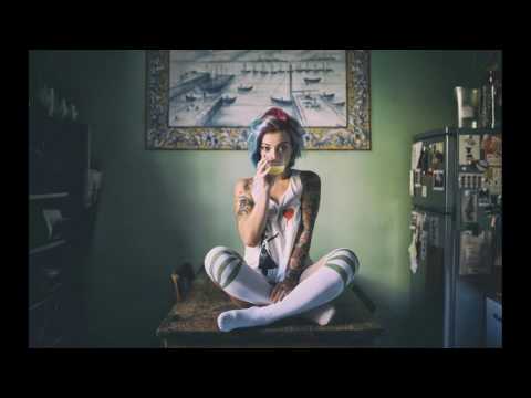 მე ვიცი რომ შენ შეიყვარებ მთვარეს