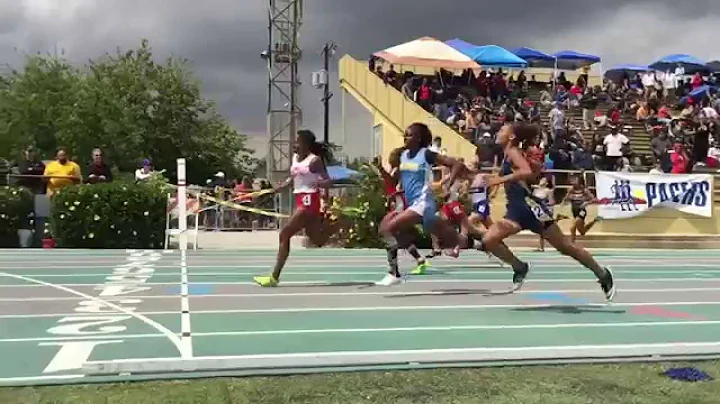 Youth Girls 200 Finish
