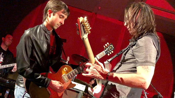 Steve Vai & Francisco Toms Jamming on Frank Zappa