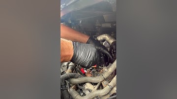 Transit Custom 2L Ecoblue injector removal.
