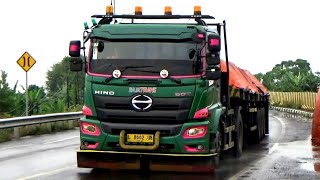 BIG TRUCKS JALINGKUT BRIDGE !! TRAILER TRUCK vs TANKER TRUCK vs SEMI TRAILER TRUCK vs TRONTON TRUCK