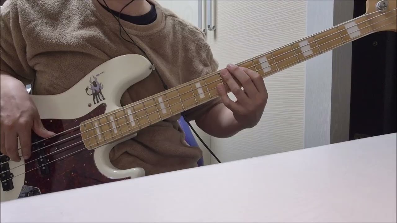Noguchi Goro 野口五郎 - Aoi Ringo 青いリンゴ (bass cover) - YouTube