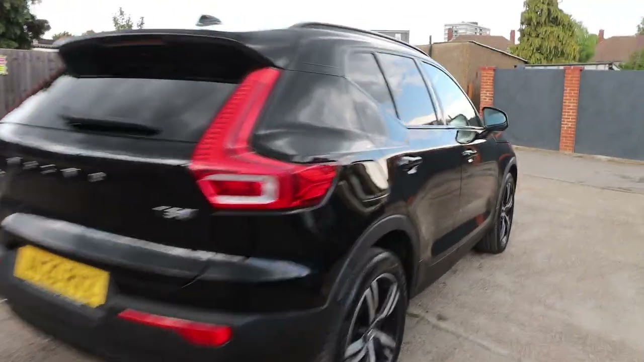 AV20RVZ Volvo 1.5H T5 TWIN ENGINE RECHARGE 10.7KWH R-DESIGN SUV 5DR PETROL PLUG-IN HYBRID AUTO