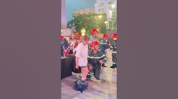 Thói quen của anh chiến sĩ PCCC 😂 #pccc #chiensi #phongchaychuachay #camdong #khoanhkhac #camdong