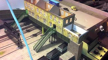 How to scratchbuild an impressive station building on a model railway