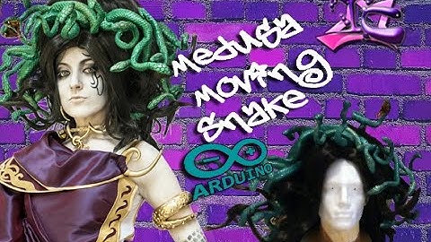 Medusa Head with moving snakes with Arduino