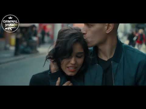 Slavik Pogosov   Выпуская дым