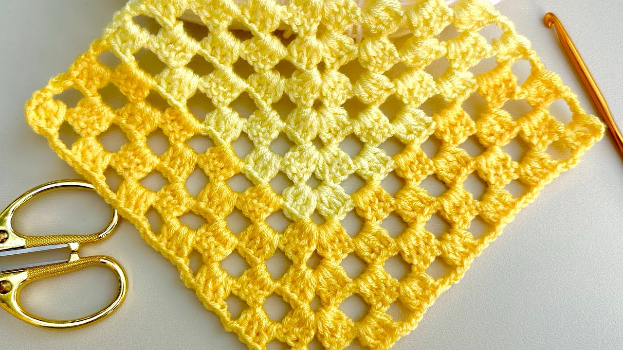 How to crochet for beginners / Crochet Baby Blanket, Shawl, Crochet