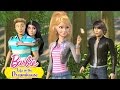 Latinoamérica: Life in the Dreamhouse - Acampando | @Barbie