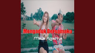 Mengaduk Bersamaku