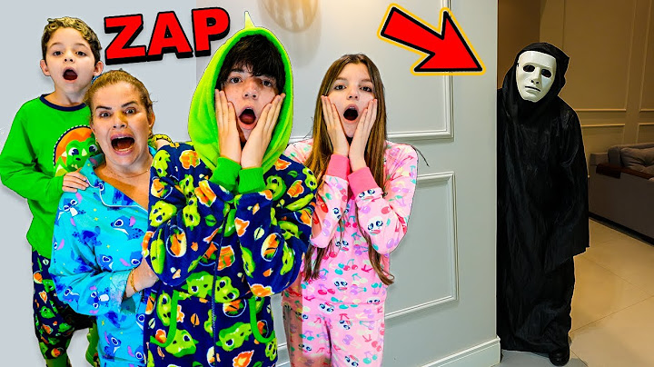 WE SPENT THE FIRST NIGHT IN THE NEW HOUSE AND ZAP APPEARED! 😱