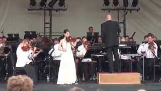 Lucy Wang Plays The Tchaikovsky Violin Concerto