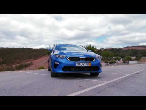 We review the 2019 Kia Ceed Hatch - video from Car.co.uk