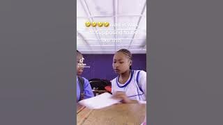 Nthaaabseng hits her BFF on 👋❤️by mistake 😂😂