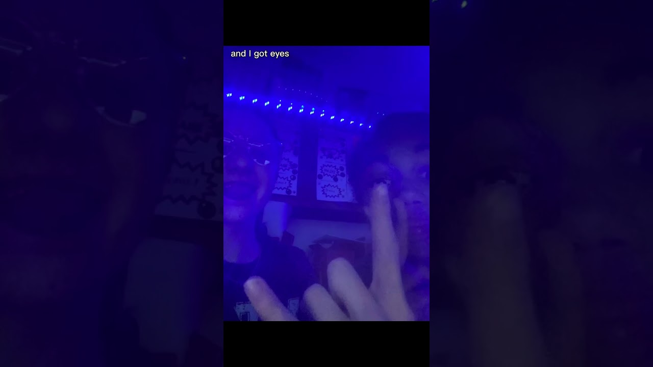 Not to be that one girl but I know everything about everyone at school