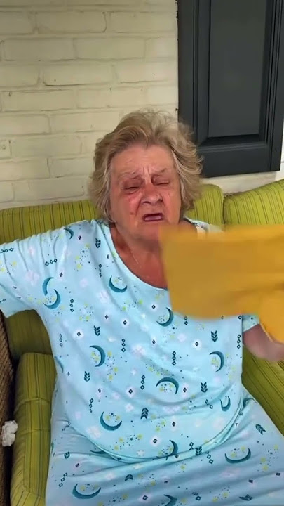 Baby it’s hot out there. #heatwave #BadGranny #grandma #over80 #motherdaughter