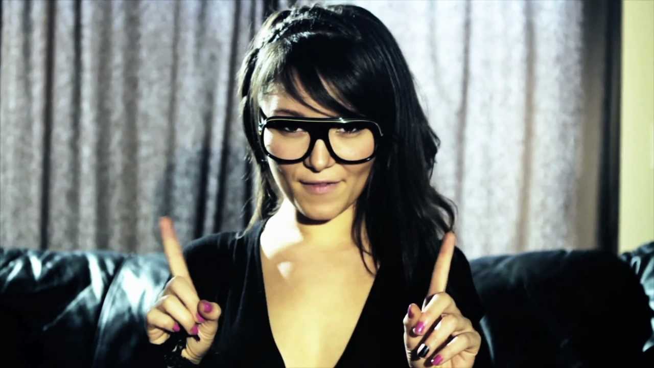 Nova Rockafeller Runnin Official Music Video Free Dl Youtube Nova Rockafeller Runnin Official Music Video Free Dl Youtube