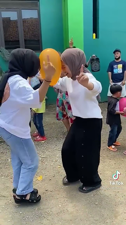 lomba joget balon