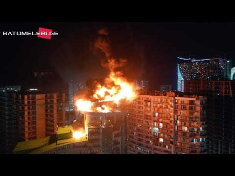 ხანძარი ბათუმში ვოქსის შენობაში