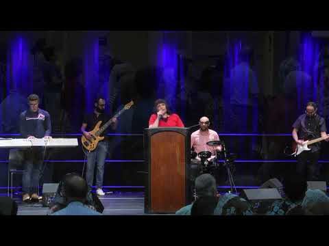 ليديا شديد هو الاله رب الخليقة هو الاله عظيم القدرة