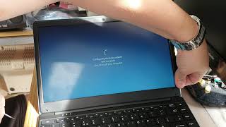 Replacing a GEO540 Laptop Screen - Should apply to any 14" LED Laptop Screen Geo Laptop Screen Replacement