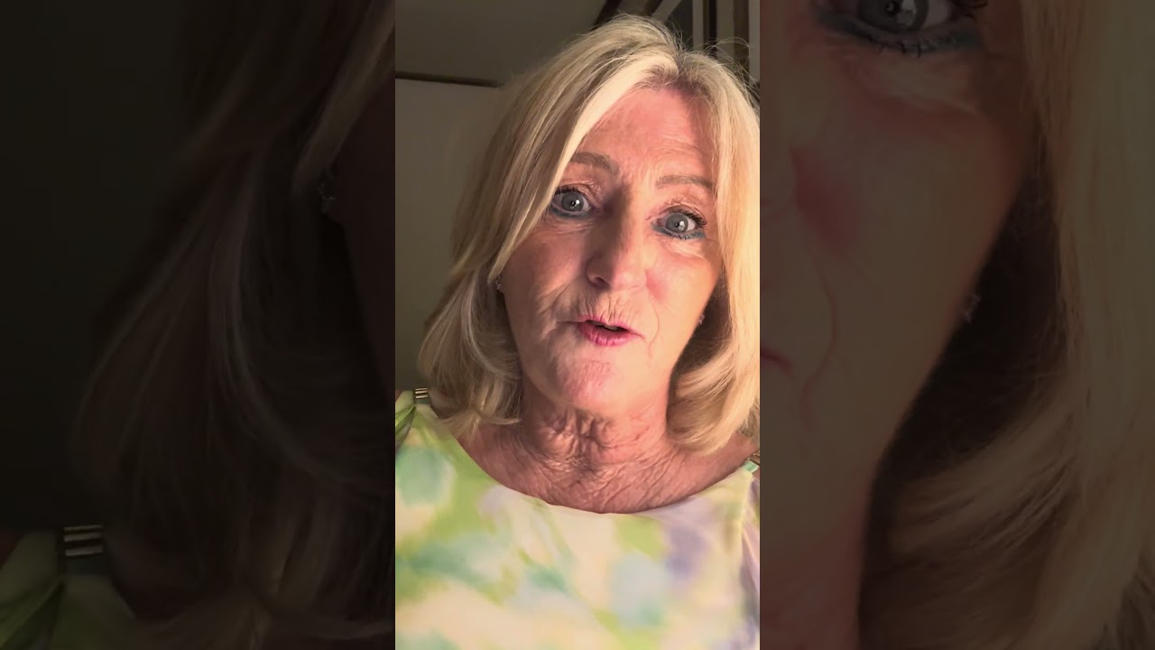 Bit drunk after dinner Tenerife solo traveller Queen Victoria #sittingonthedockofthebay