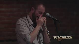 Moreland & Arbuckle - Woman Down in Arkansas