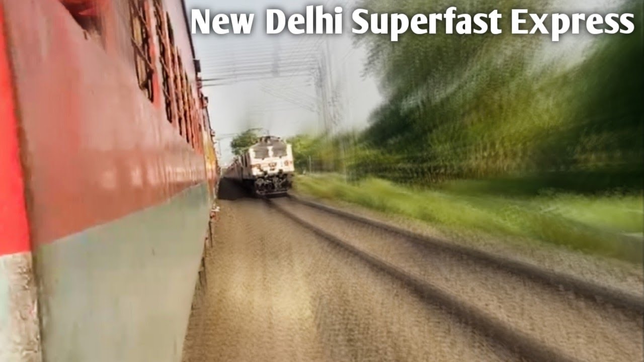 Superfast Express Horrible Crossing • New Delhi Superfast Express Meets Howrah ...