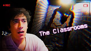 El Uriel juega un juego de terror BIEN SPOOKY 😱😱 (The Classroom)