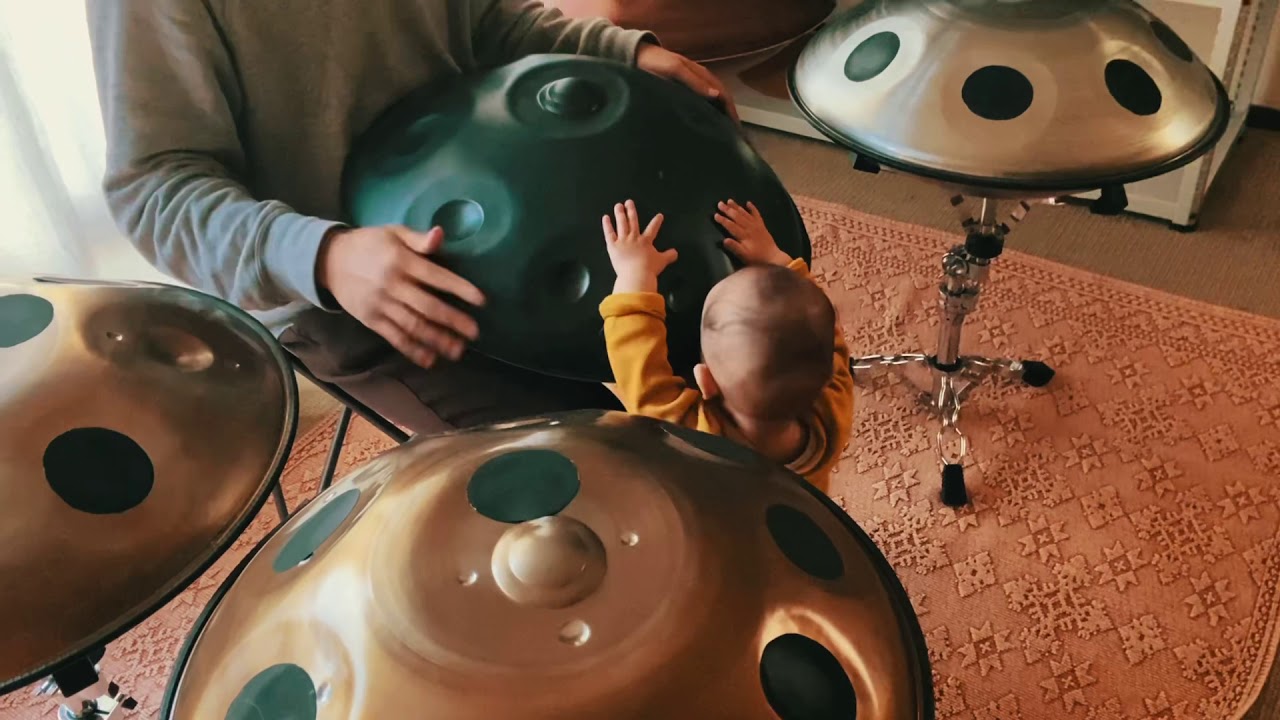 息子とハンドパン