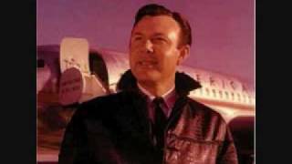 Watch Jim Reeves Ill Fly Away video