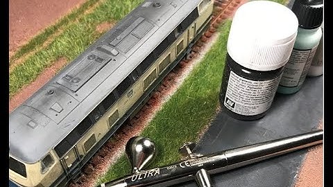 How to weather a DB Class 215, H0 / Sådan patinerer man en DB Class 215, H0 med Airbrush