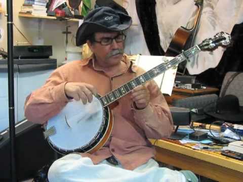 Rick Sims plays Banjo in the Hollow
