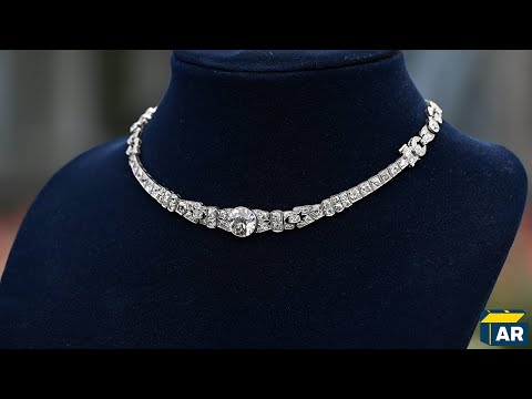 Diamond & Platinum Necklace, ca. 1925 | Sands Point Preserve, Hour 3 | ANTIQUES ROADSHOW | PBS