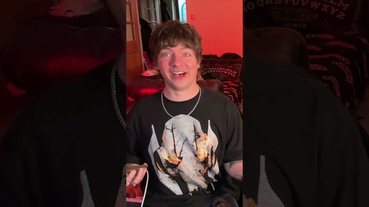 Rage-baiting each other with bad music takes  #podcast #ragebait #ragebaiting #controversialopinion