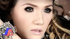 Mabok Janda - Tuty Wibowo (Official Music Video) - Durasi: 4:16. Mabok Janda - Tuty Wibowo (Official Music Video) - Durasi: 4:16.