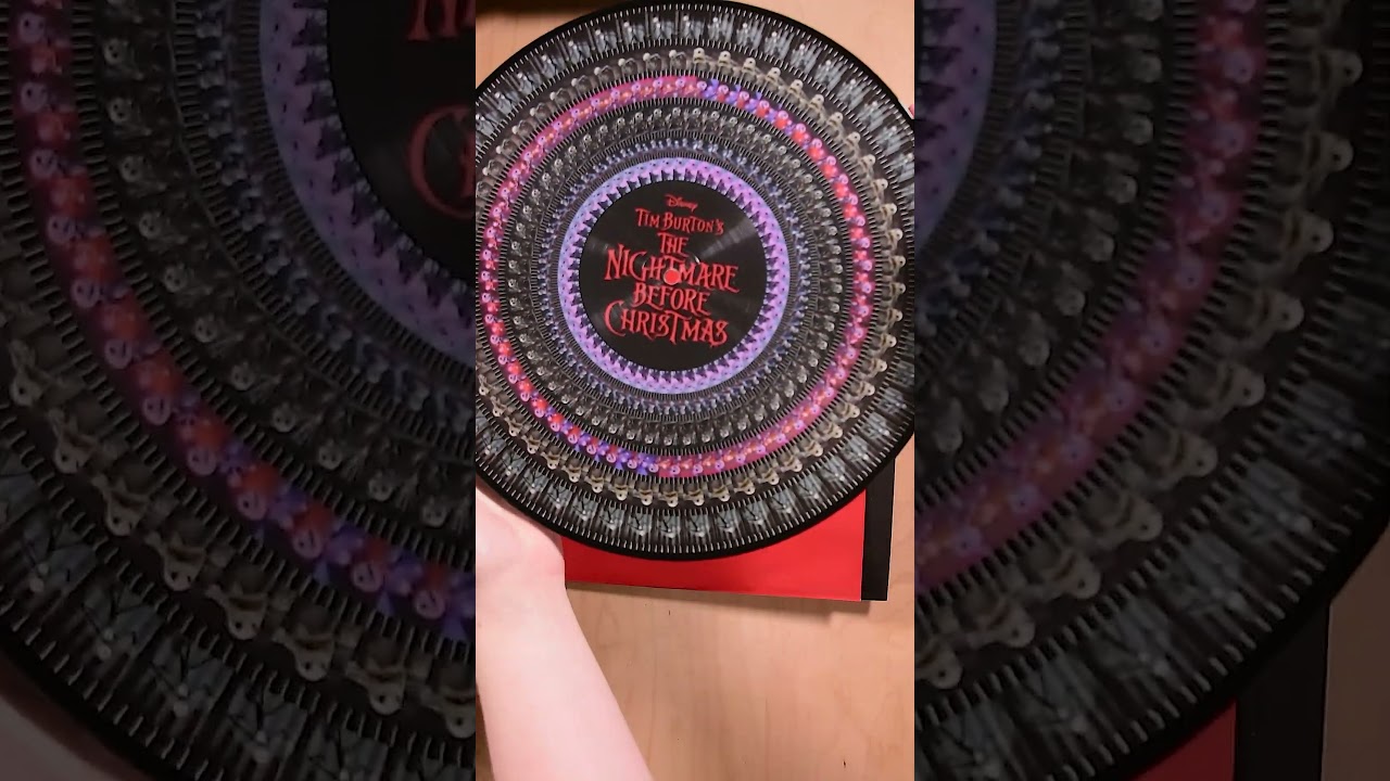The Nightmare Before Christmas 30th Anniversary edition Zoetrope Vinyl Showcase 💀🎃