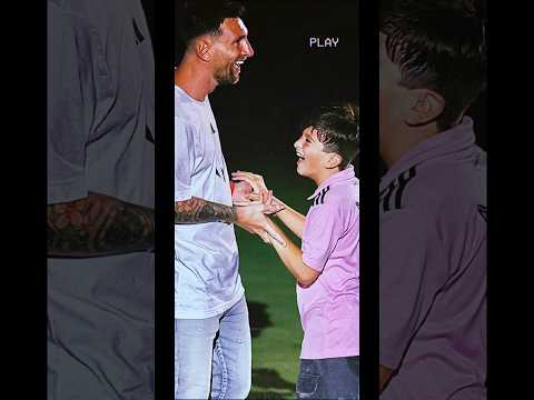 كوبري تياغو على والده ليونيل ميسي