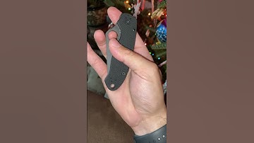 How to Spidey-flick | Spyderco para 3 🤩🤩#shorts