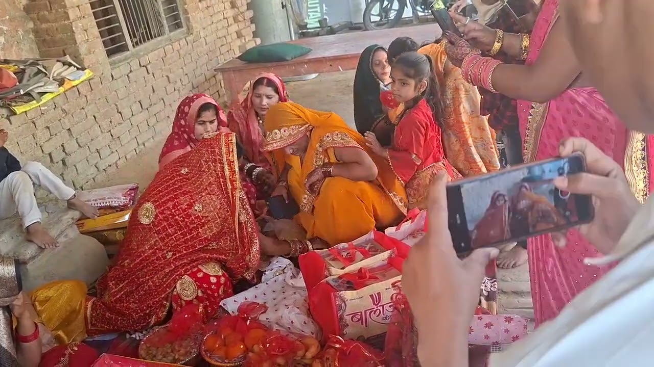 वंदना दुबे के नंद की सगाई बहुत ही सुंदर पाल और बहुत जल्द आप लोग को शादी में भी बुलाना है