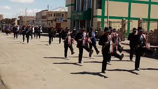 Los Tenientes Desfilando En Taraco