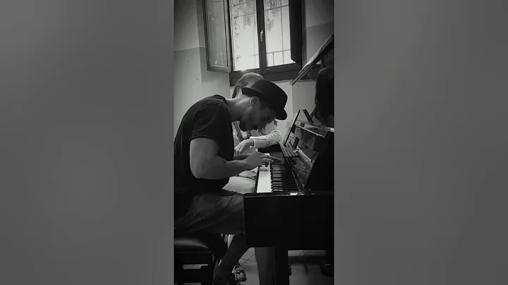 Yellow - Coldplay (Cover) Antonio Toni & Julie Mau...