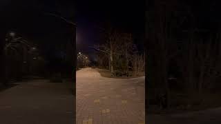 Пустой парк Победы. Три дороги #одесса #город #парк #вечер #люди #odessa #shorts