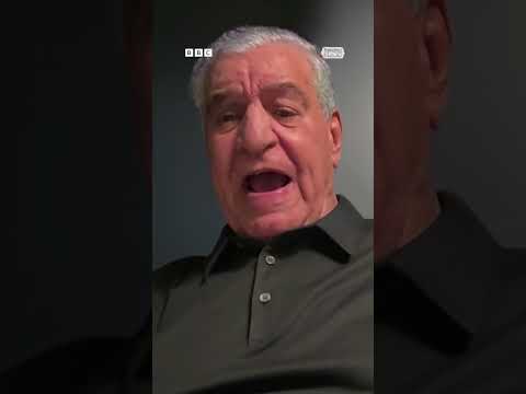 زاهي حواس لترندينغ: جو روغان رجل سيء ويروج لنظريات غير حقيقية