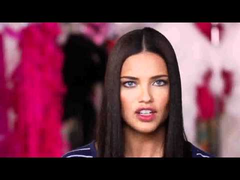 Adriana Lima en español