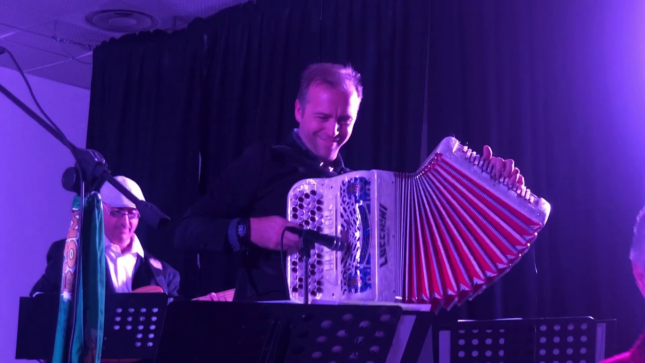 MERAVIGLIOSO valzer x fisa. Musica di T. Marani. Arrangiamento di G. Stok. Alla fisa D. Donadelli.