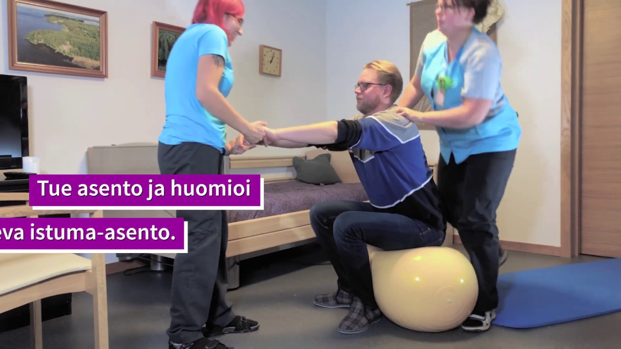 Lattialta avustaminen papupallon avulla