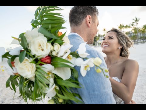 Destination wedding at Hyatt Ziva Cap Cana, Maria & James