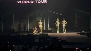 [Blackpink Concert - Born Pink World Tour] Hong Kong Day 1 - 6 BLACKPINK chatting with BLINKS